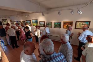 Likovna dela slikarjev, ki so ustvarjali na srečanju v Hiši čez cesto 10